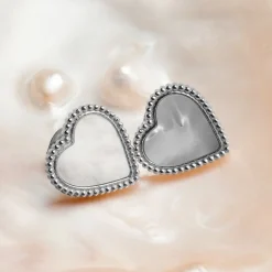 Amorance Earrings