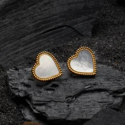 Amorance Earrings