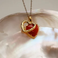 Amorance Necklace