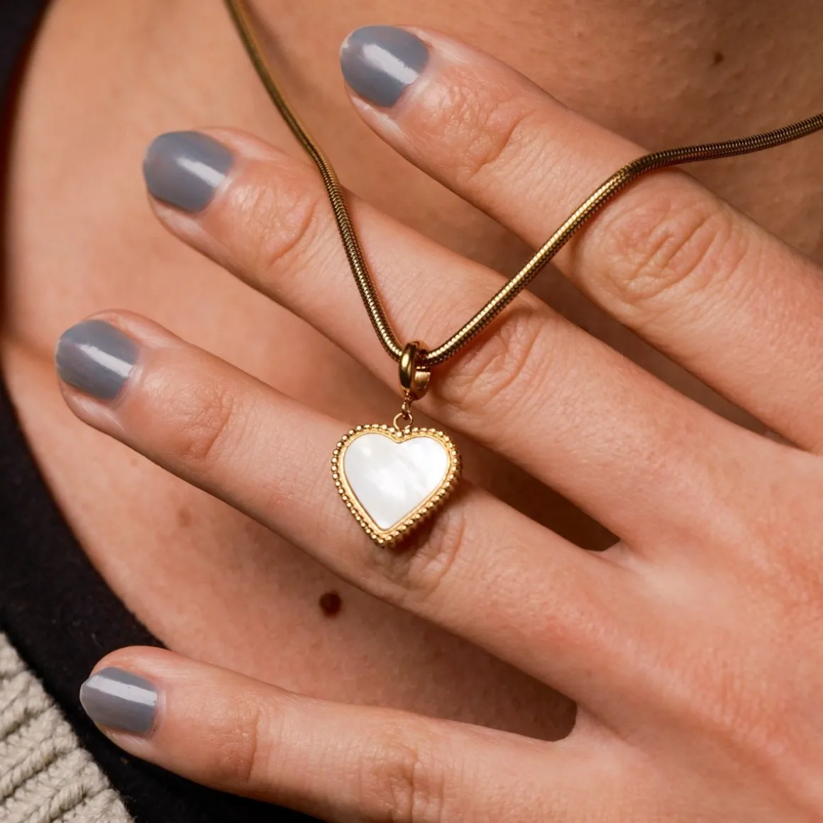 Amorance Necklace