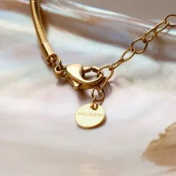 Amorance Necklace