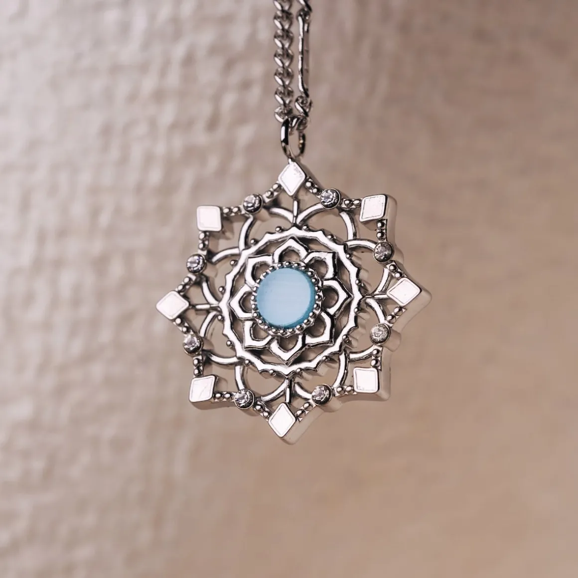 Aphonia Necklace