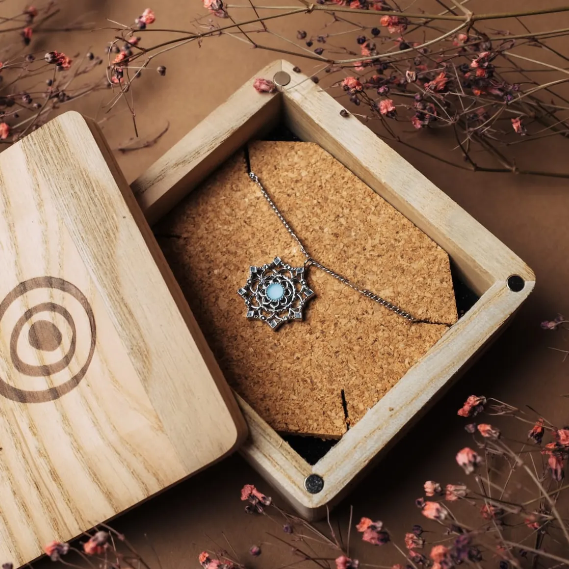 Aphonia Necklace