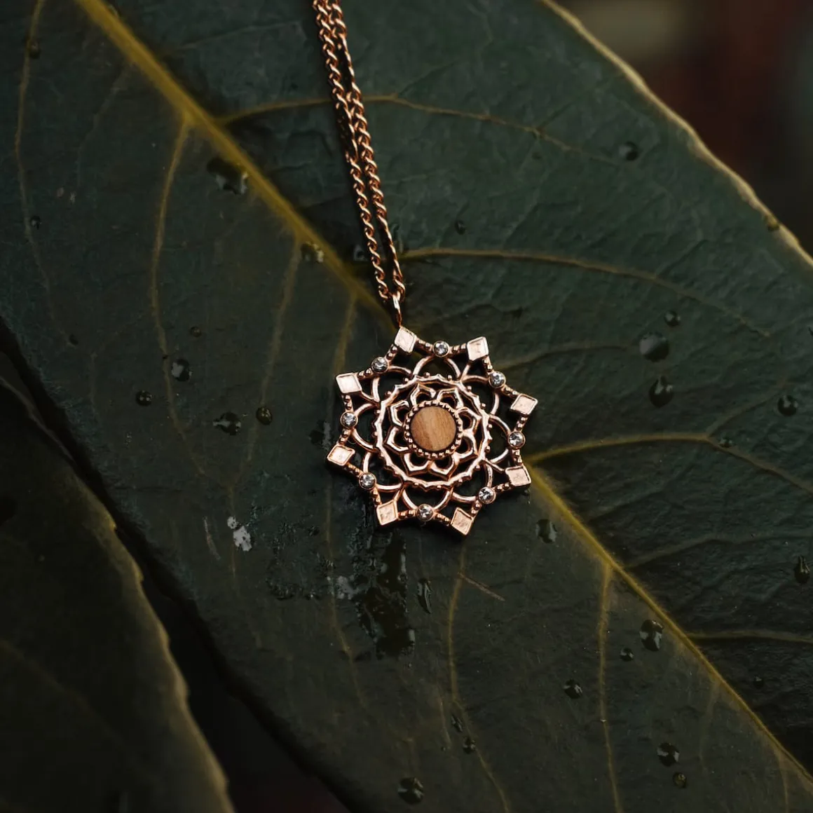 Aphonia Necklace
