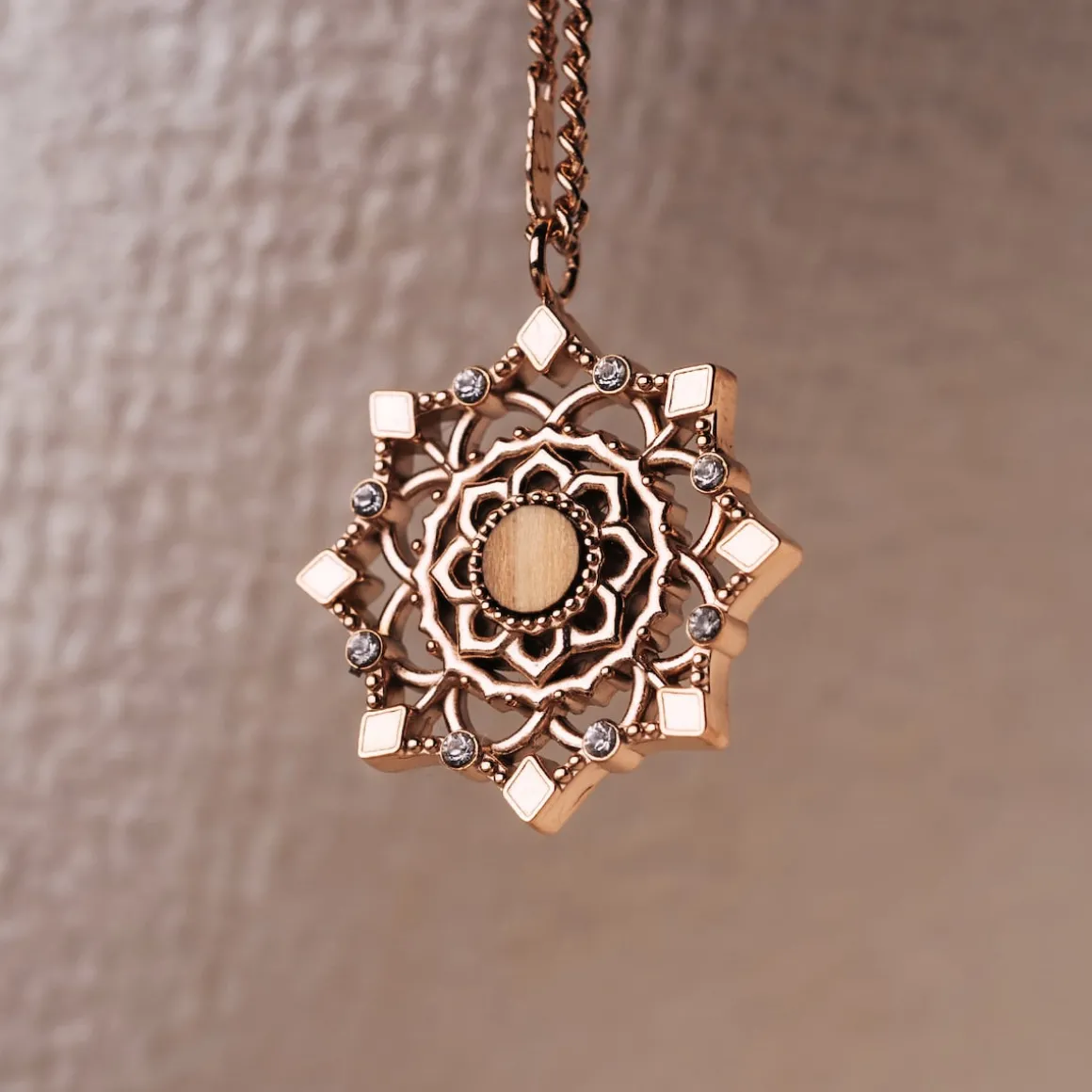 Aphonia Necklace