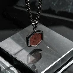Axis Necklace