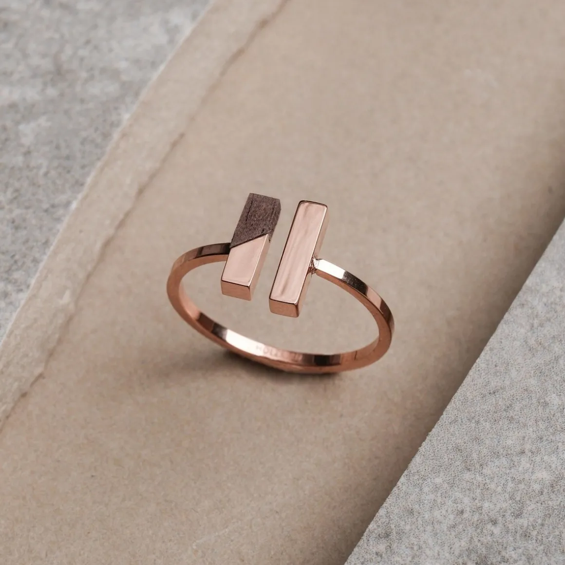 CAMPANIA RING