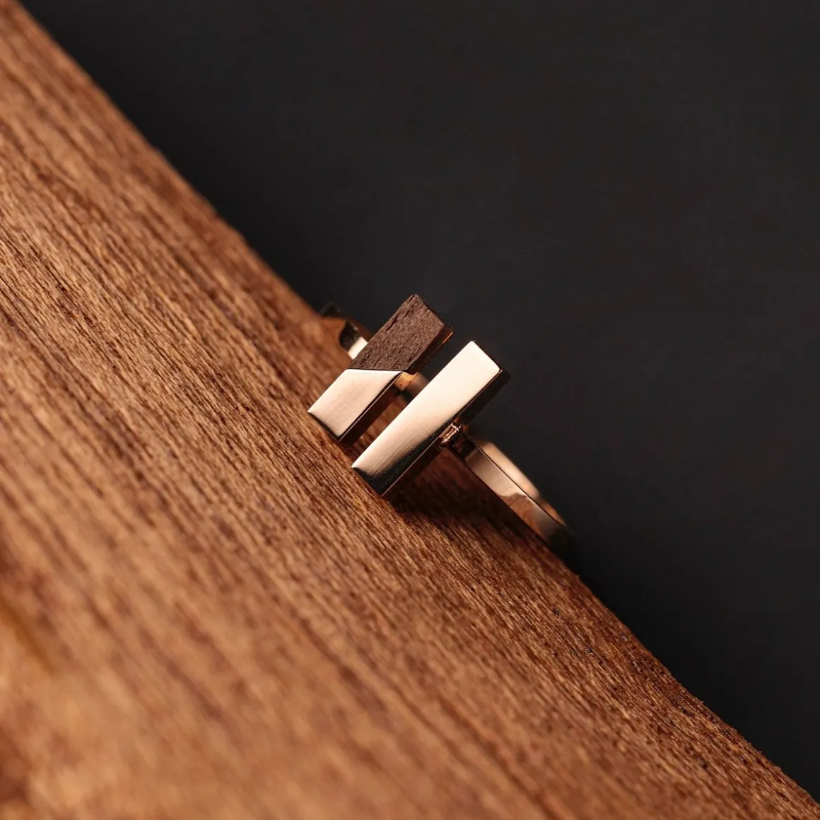 CAMPANIA RING