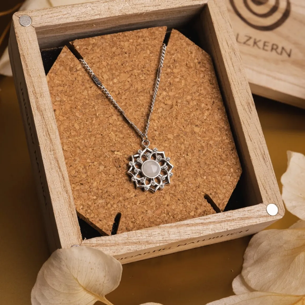 Composition Gem Necklace