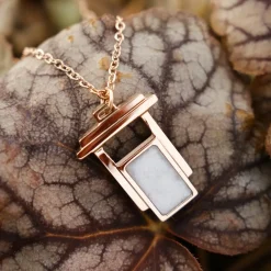 Contour Necklace