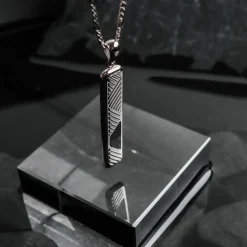 Derivate Necklace