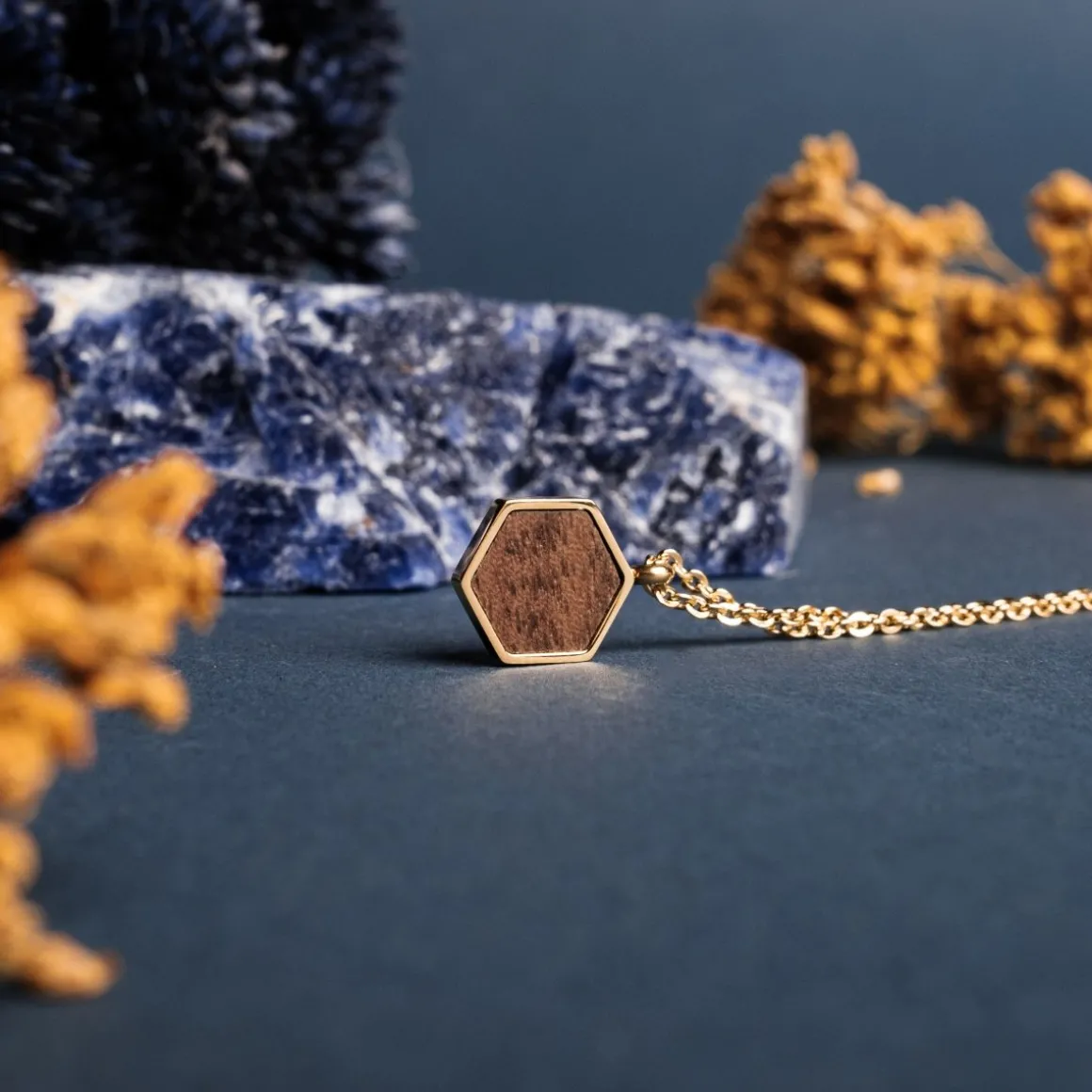 Facade Necklace
