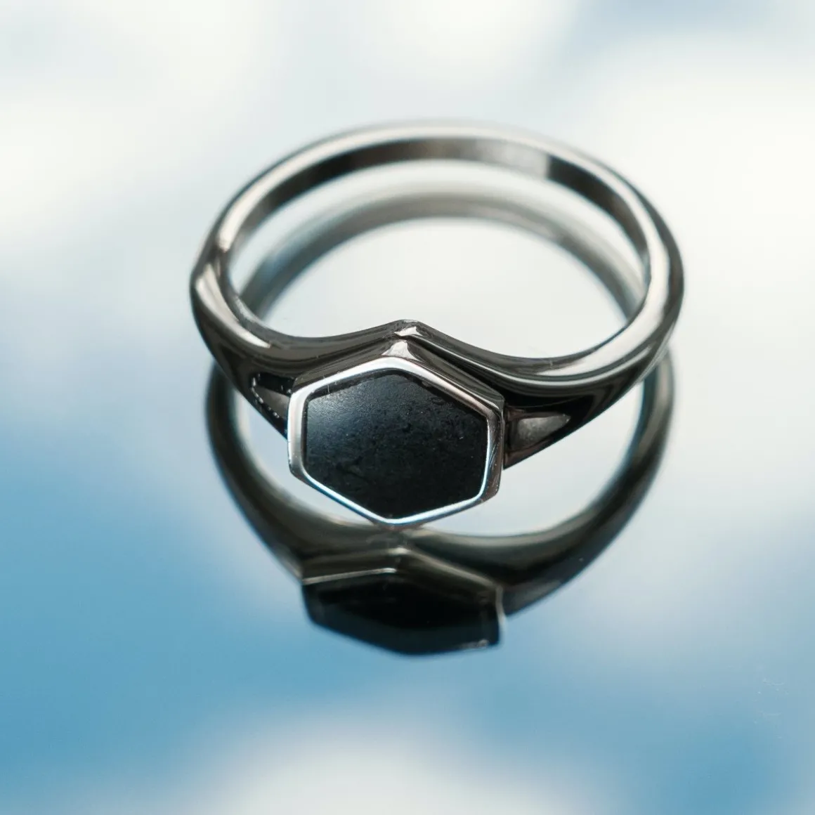 Facade Ring