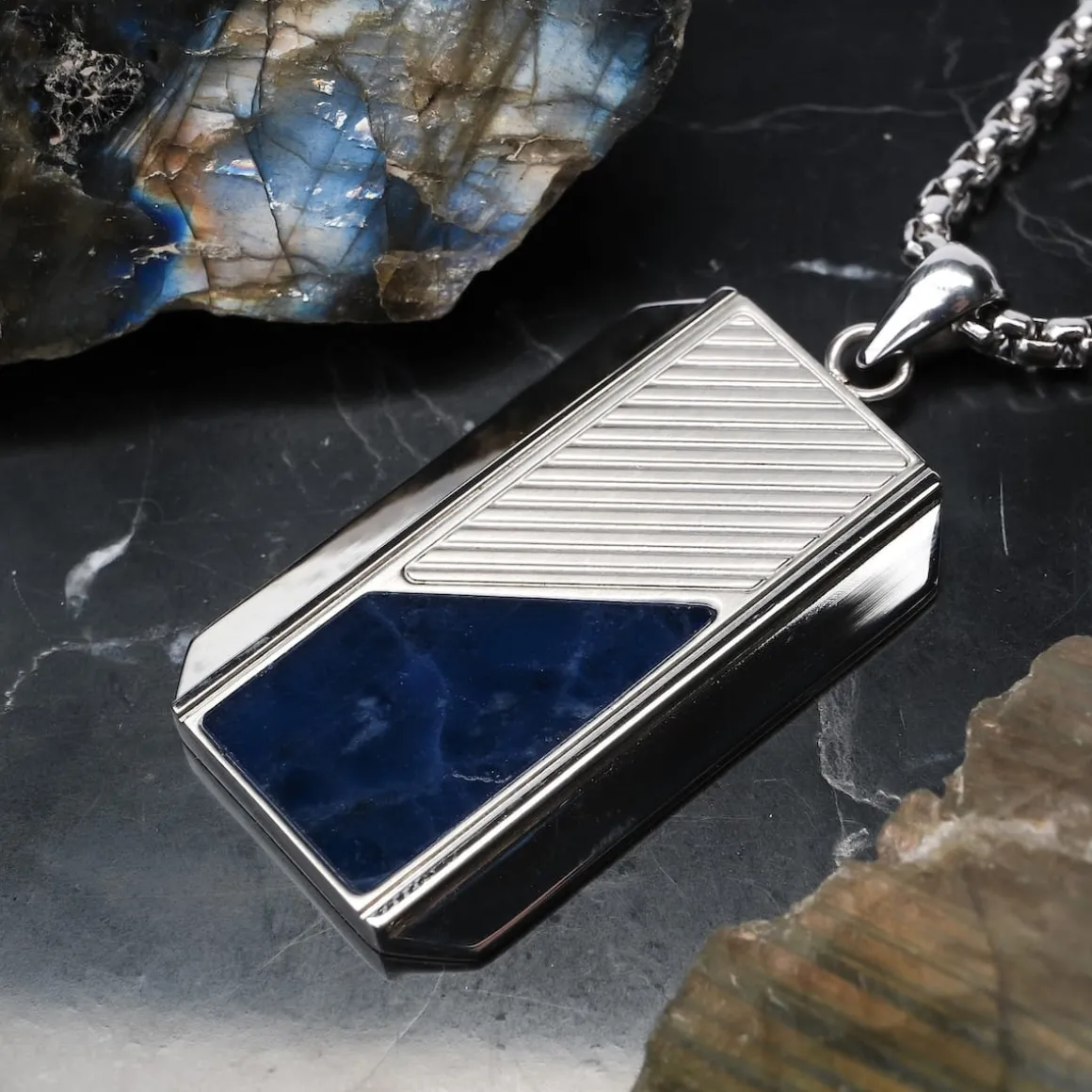 Ionic Necklace