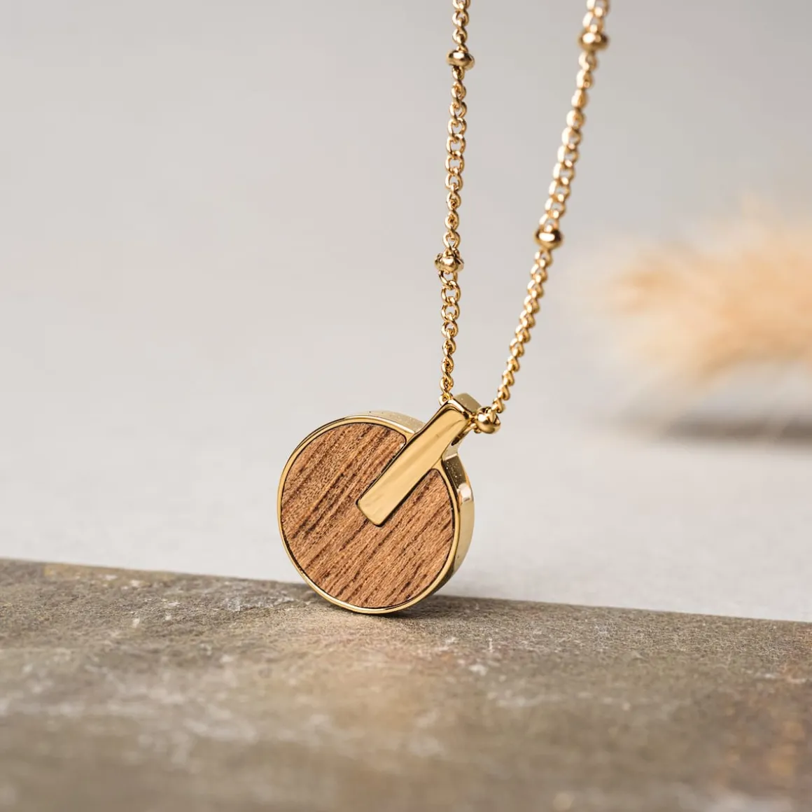 Opacity Necklace