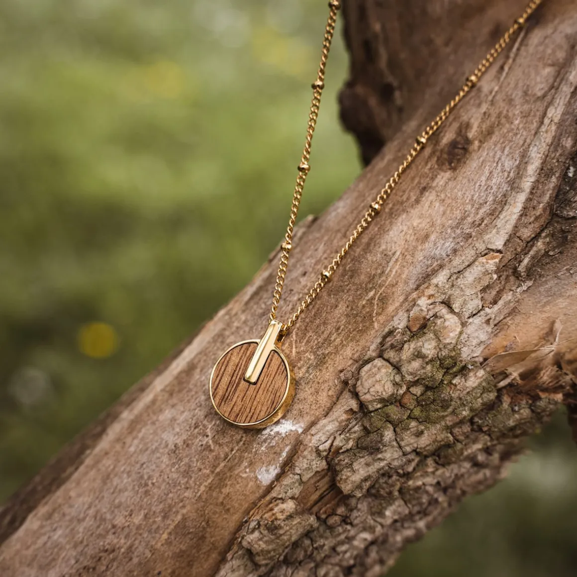 Opacity Necklace