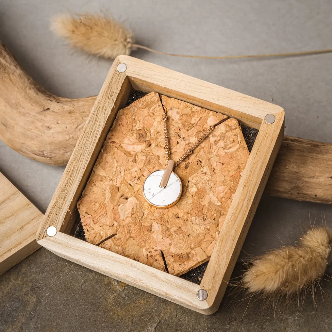 Opacity Necklace