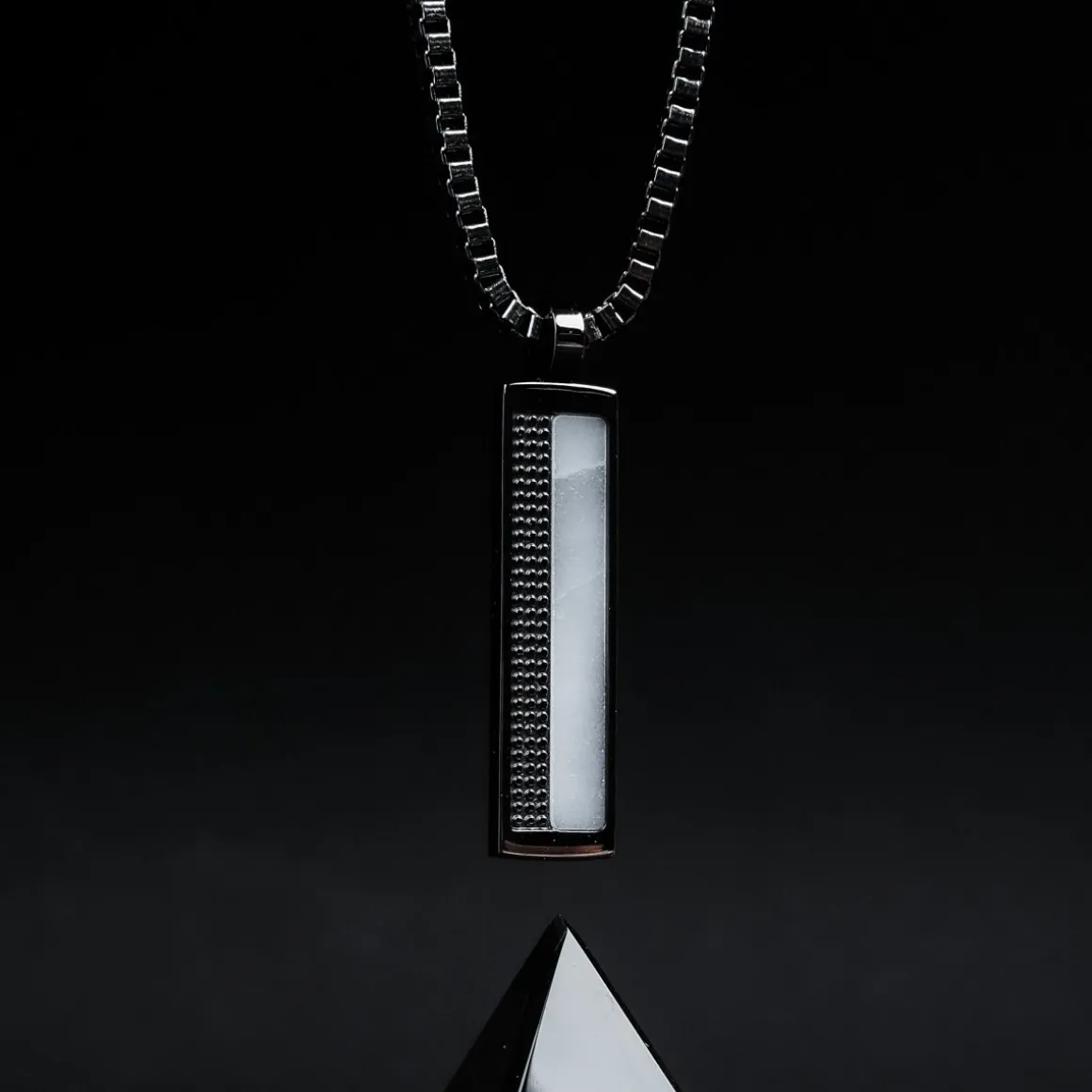 Planarity Necklace