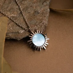 Shade Necklace