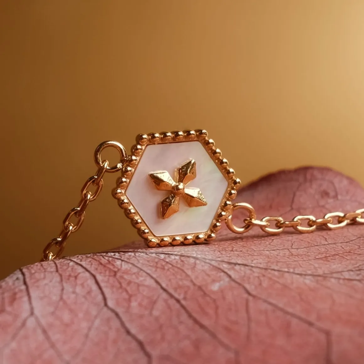 Spectral Bracelet