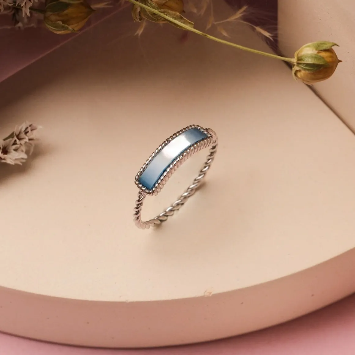 Summersweet Ring