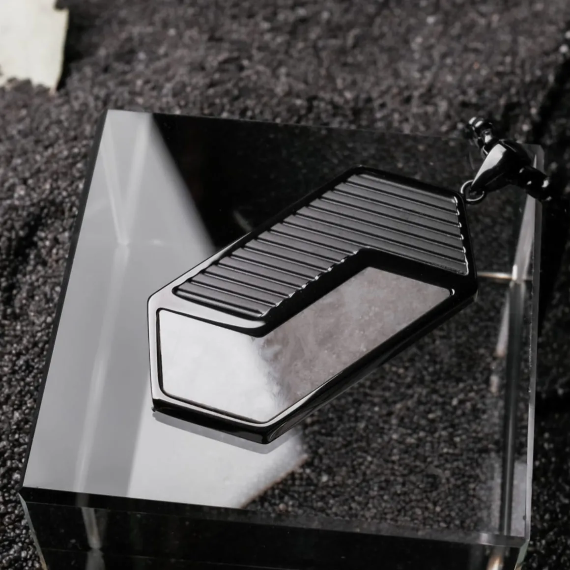 Zigzag Necklace